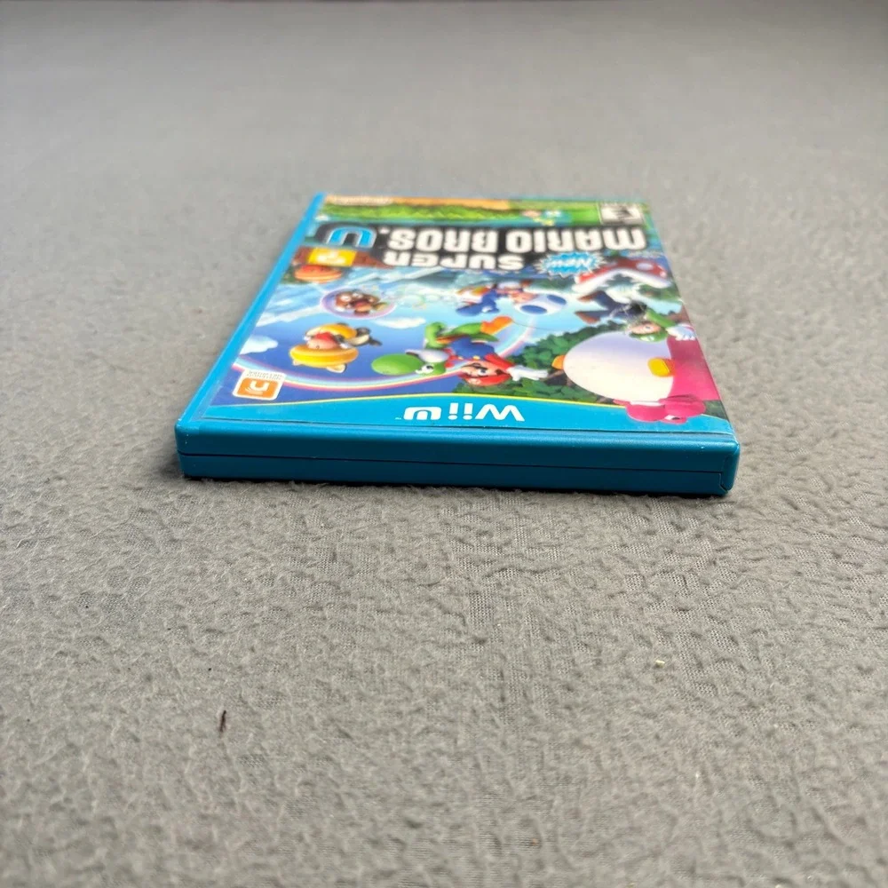 New Super Mario Bros. U Nintendo Wii U Video Game WUP-P-ARPE-USA 2012 Platformer